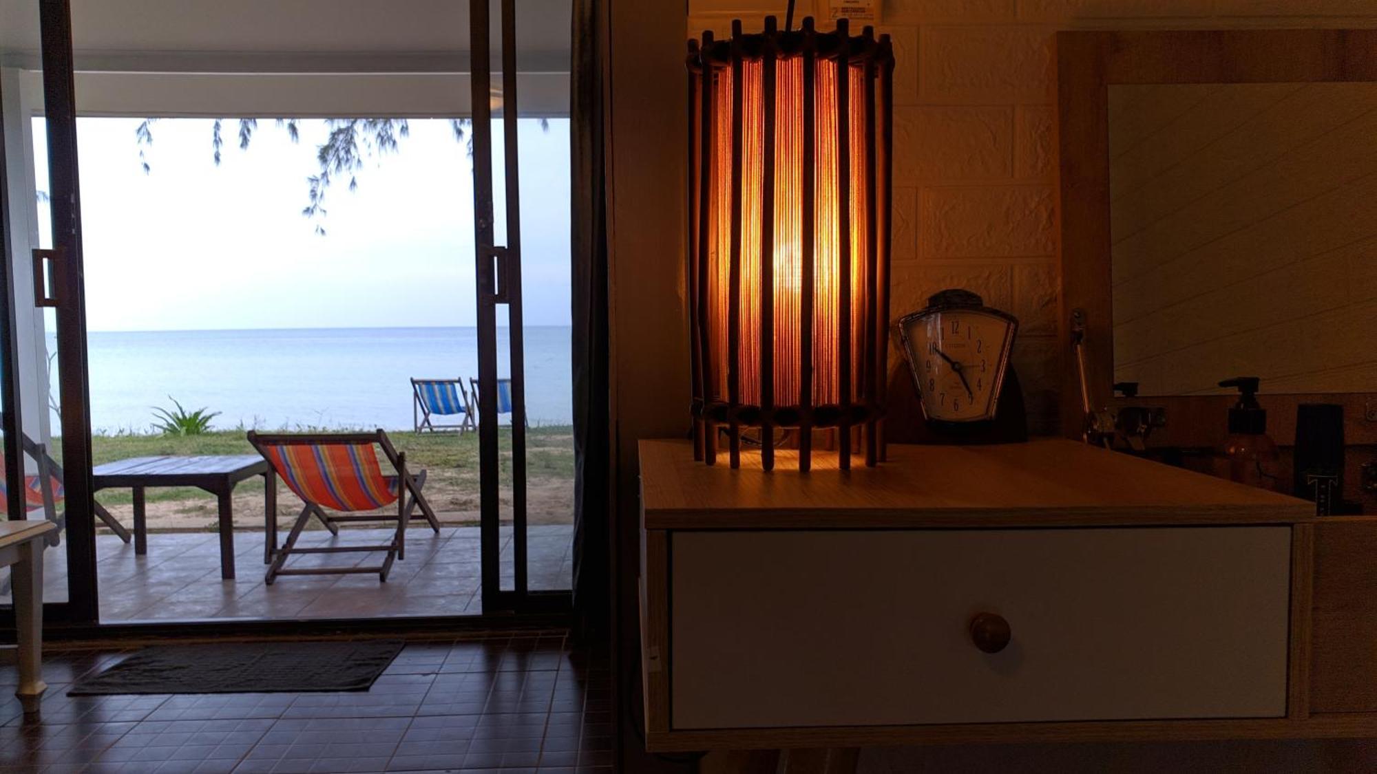 Monkey Island Resort Koh Mak Quarto foto
